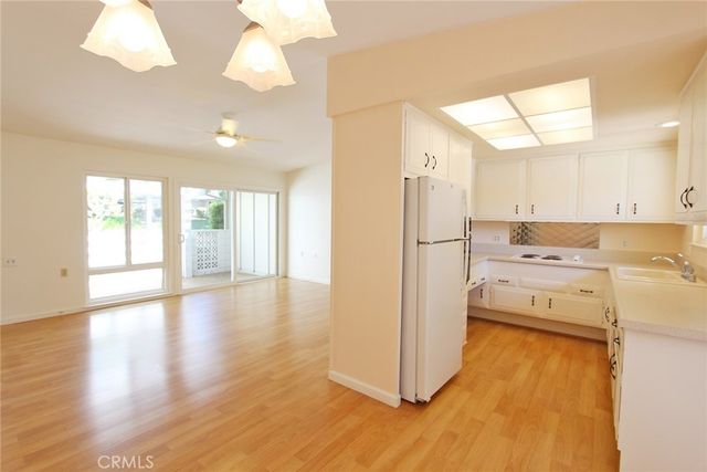 515 Calle Aragon Unit B, Laguna Woods, CA 92637