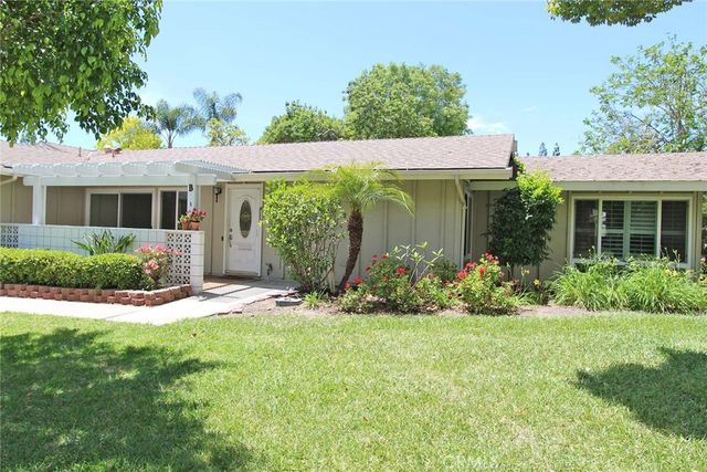 515 Calle Aragon Unit B, Laguna Woods, CA 92637