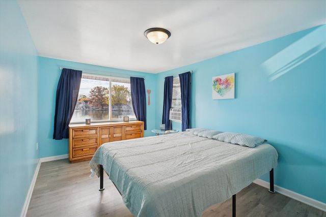 123 N Lakeside Drive, Michigan Center, MI 49254