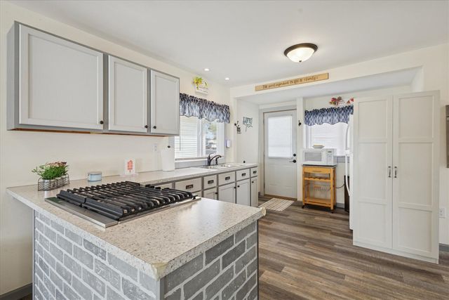 123 N Lakeside Drive, Michigan Center, MI 49254