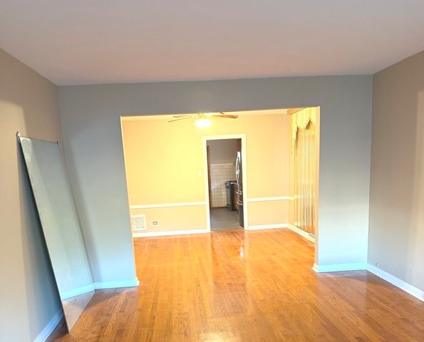 11706 S Artesian Avenue, Chicago, IL 60655