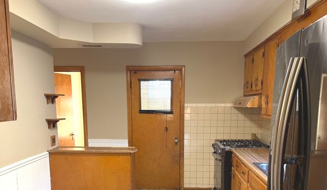 11706 S Artesian Avenue, Chicago, IL 60655