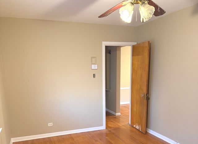 11706 S Artesian Avenue, Chicago, IL 60655