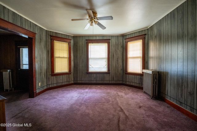 7 S Dove Street, Albany, NY 12202