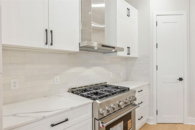 2235 Blalock Road, Houston, TX 77080