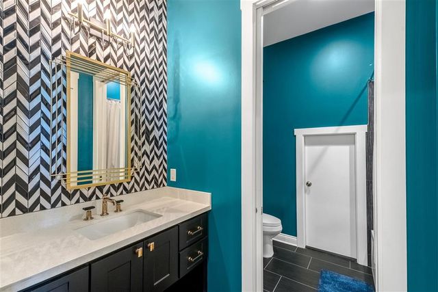 2260 Nikal Drive, Lake Charles, LA 70605
