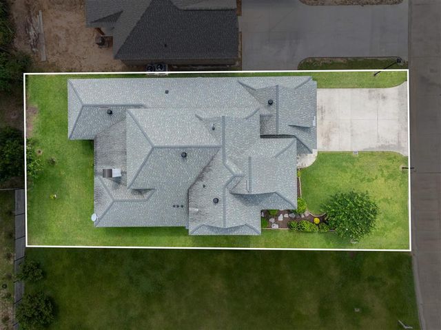 2260 Nikal Drive, Lake Charles, LA 70605