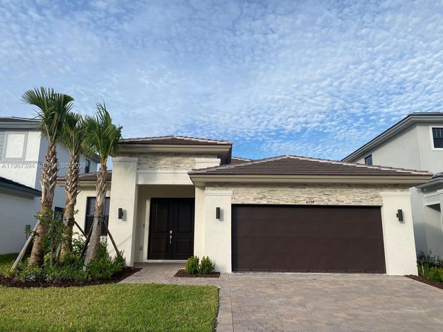 4574 SW 173rd Ave, Miramar, FL 33029