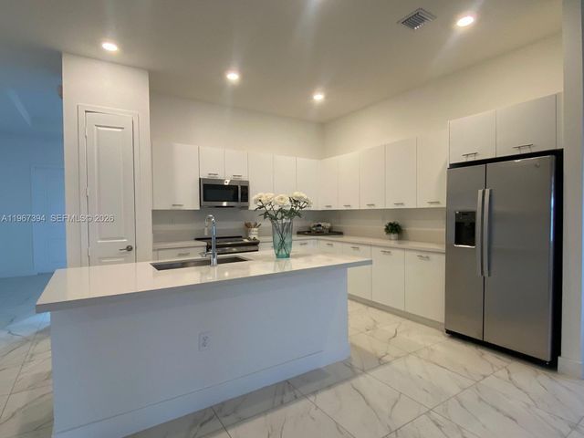 4574 SW 173rd Ave, Miramar, FL 33029