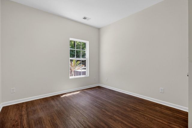 5455 Kings River Drive, North Charleston, SC 29420