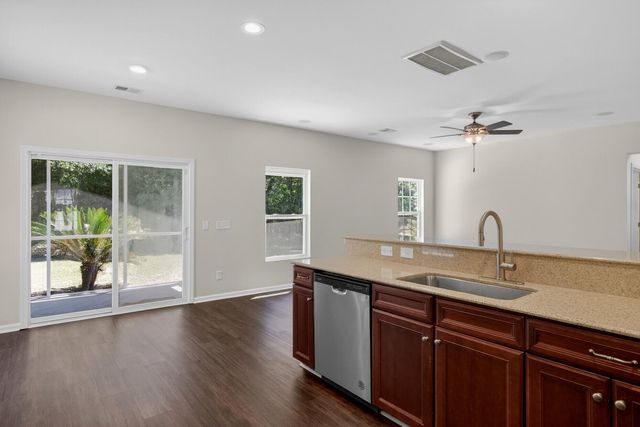 5455 Kings River Drive, North Charleston, SC 29420