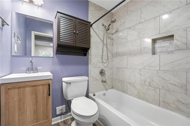 11505 E 75th Street, Kansas City, MO 64138