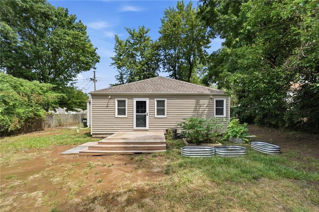 11505 E 75th Street, Kansas City, MO 64138