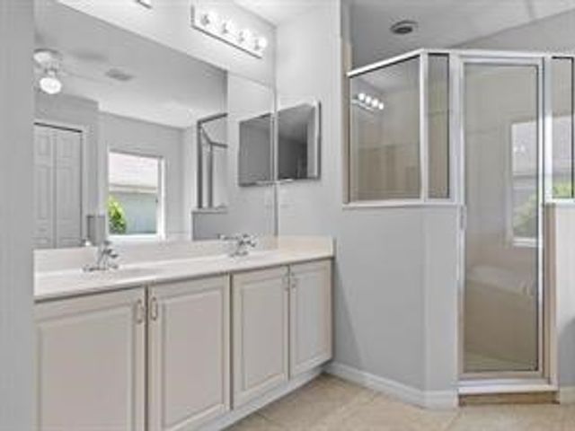 483 S Key Lime Square SW, Vero Beach, FL 32968