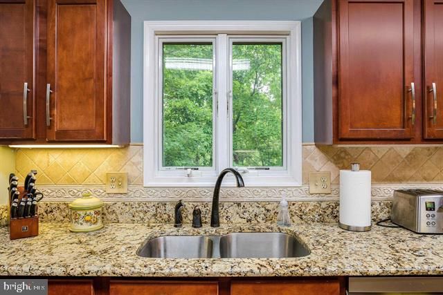 258 TURKEY DR, Mcgaheysville, VA 22840