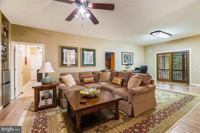 258 TURKEY DR, Mcgaheysville, VA 22840