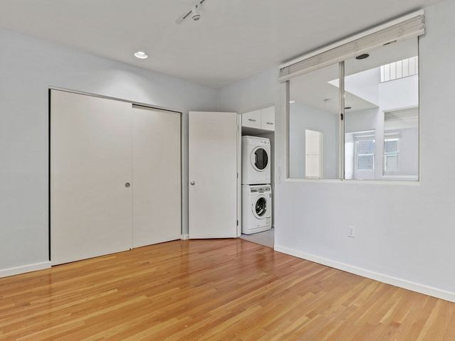 336 Harvard St. E, Cambridge, MA 02138