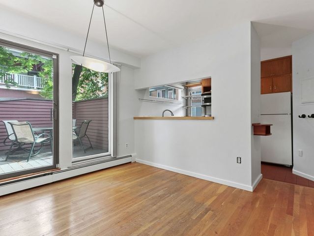 336 Harvard St. E, Cambridge, MA 02138