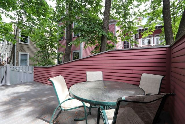 336 Harvard St. E, Cambridge, MA 02138