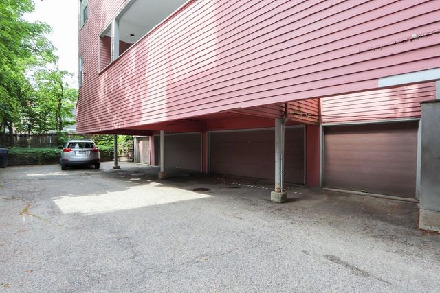 336 Harvard St. E, Cambridge, MA 02138