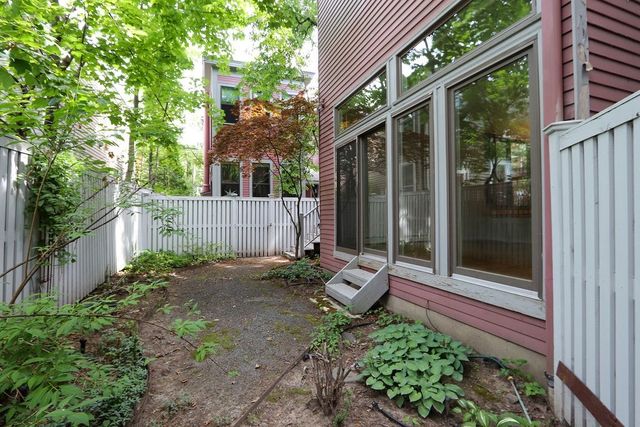 336 Harvard St. E, Cambridge, MA 02138