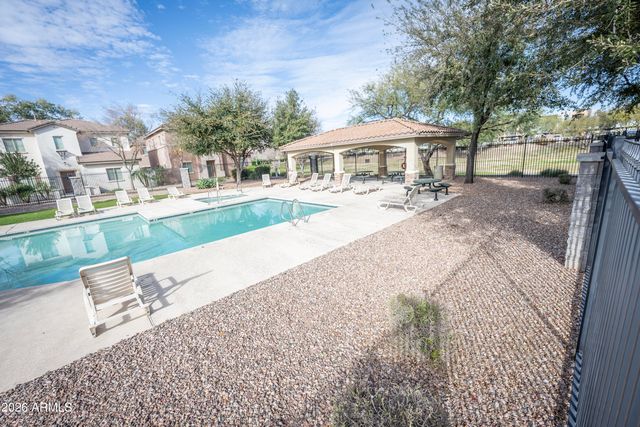 14040 W COUNTRY GABLES Drive, Surprise, AZ 85379