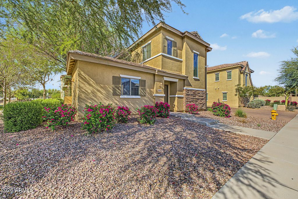 14040 W COUNTRY GABLES Drive, Surprise, AZ 85379 — photo 2