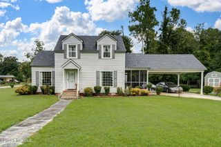 403 E Hill Street, Warsaw, NC 28398