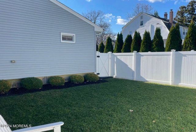 509 Laurel Avenue, Allenhurst, NJ 07711