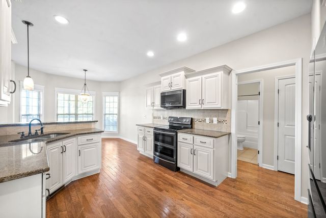 437 Carson Bailey Ct, Clarksville, TN 37043