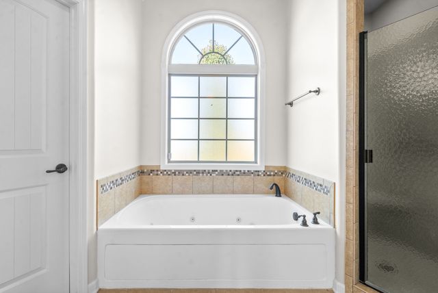 437 Carson Bailey Ct, Clarksville, TN 37043