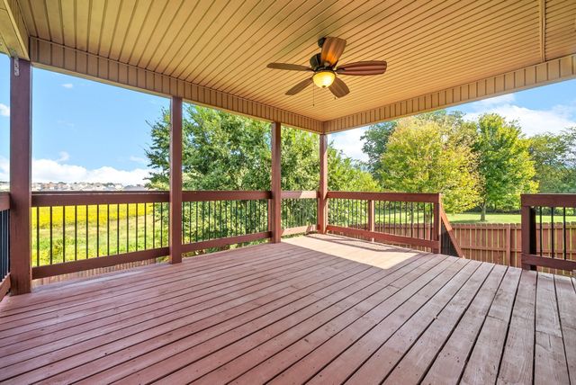 437 Carson Bailey Ct, Clarksville, TN 37043