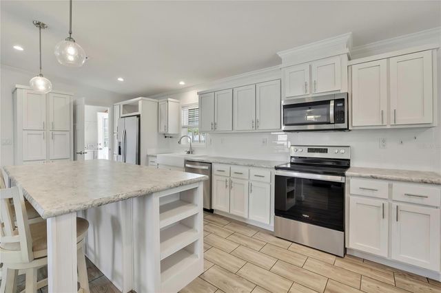 15515 BROOKRIDGE BOULEVARD, Brooksville, FL 34613