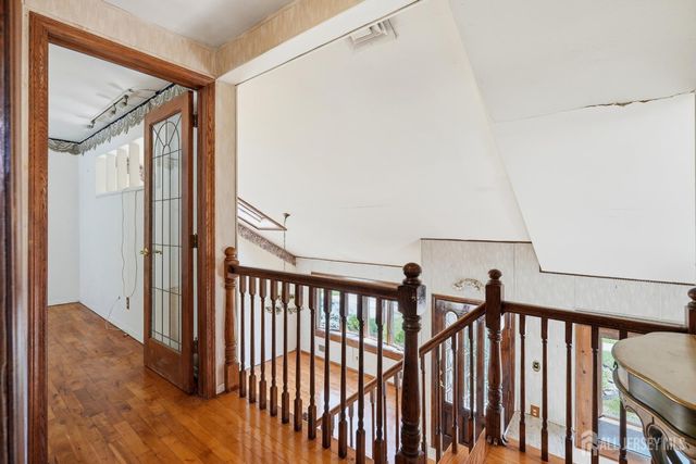 13 Cleveland Avenue, Colonia, NJ 07067