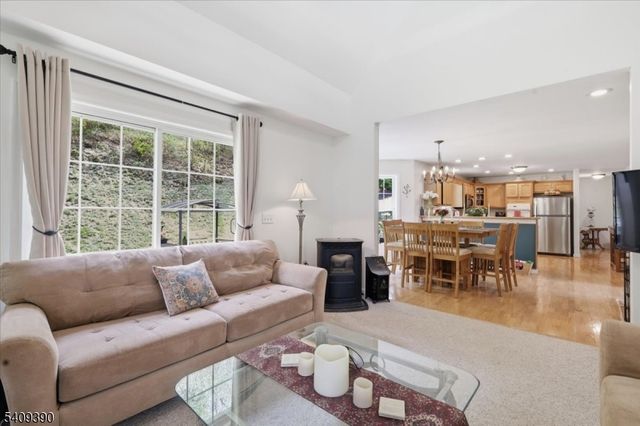 738 County Road 519, White Twp., NJ 07823