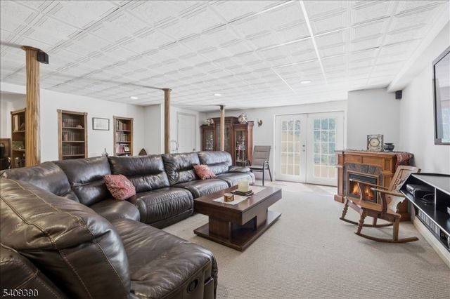 738 County Road 519, White Twp., NJ 07823
