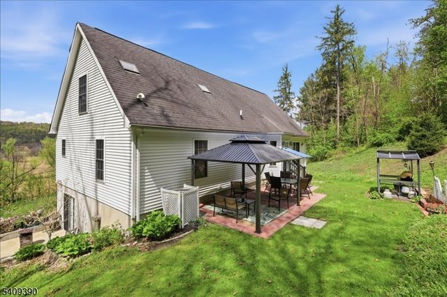 738 County Road 519, White Twp., NJ 07823