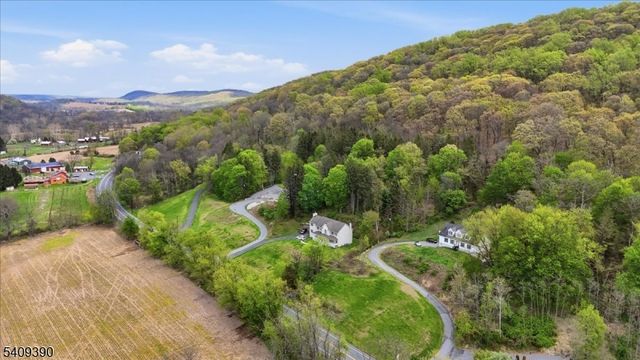 738 County Road 519, White Twp., NJ 07823