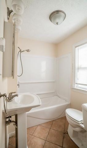 3740 Evansville Avenue, Dayton, OH 45406