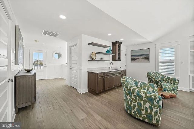 24 HOUSTON ST, Rehoboth Beach, DE 19971