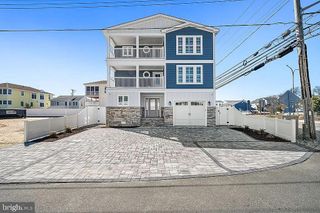 24 HOUSTON ST, Rehoboth Beach, DE 19971