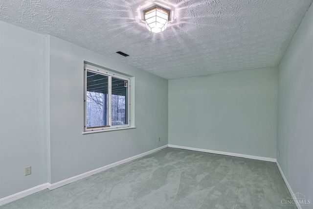 4823 Beechwood Lane, Middletown, OH 45042