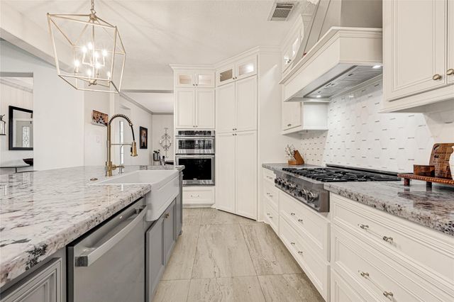 3702 Pine Bark Court, Pearland, TX 77581