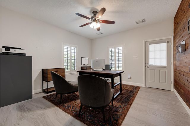 3702 Pine Bark Court, Pearland, TX 77581