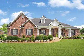3702 Pine Bark Court, Pearland, TX 77581