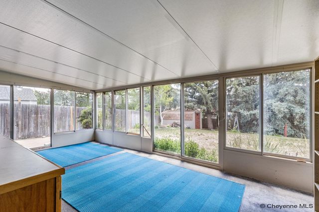 2609 PLAINS VIEW RD, Cheyenne, WY 82009