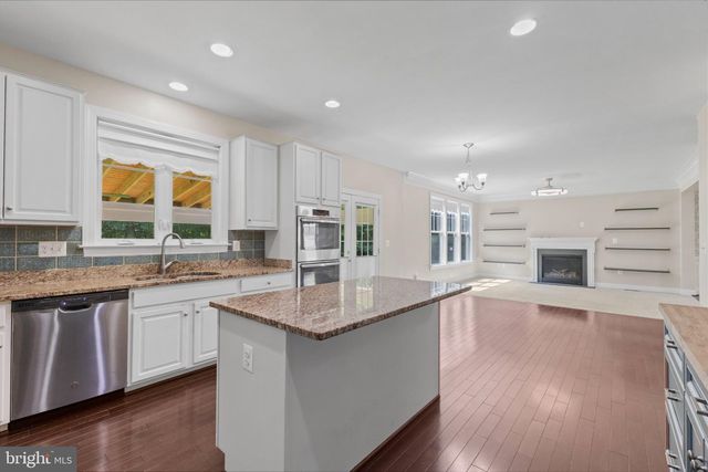 4900 QUIXOTE CT, Woodbridge, VA 22193