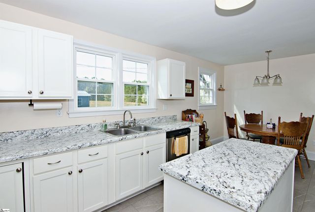 305 Harry Drive, Anderson, SC 29624