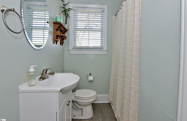 305 Harry Drive, Anderson, SC 29624