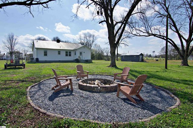 305 Harry Drive, Anderson, SC 29624